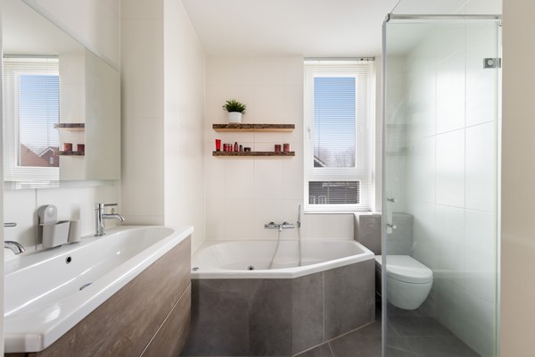 Foto - Te koop: Duurzame hoekwoning in kindvriendelijke wijk!